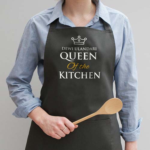 kado pernikahan celemek queen of kitchen